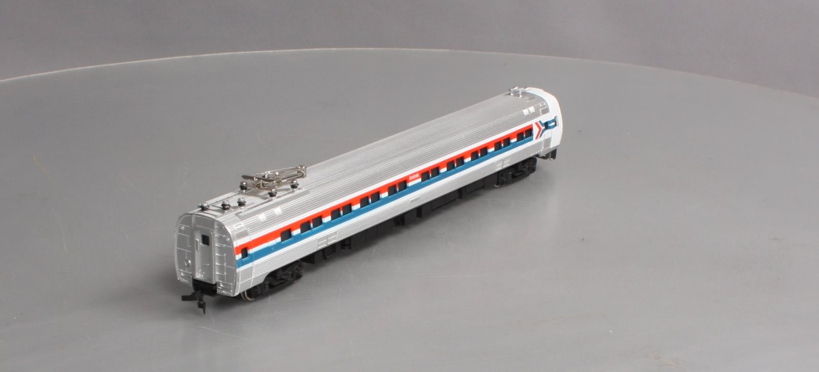 Bachmann 1300 HO Amtrak Metroliner Powered Coach EX/Box