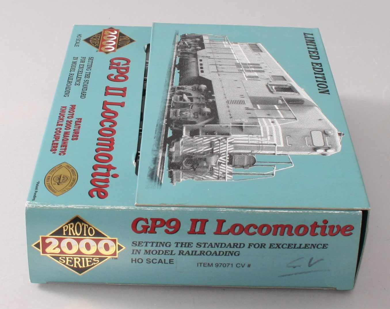 Proto 2000 97071 HO Central Vermont Diesel Locomotive MT/Box