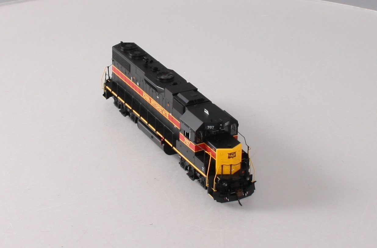 Athearn G40837 HO Iowa Interstate GP38-2 Phase I Diesel Locomotive #707 LN/Box
