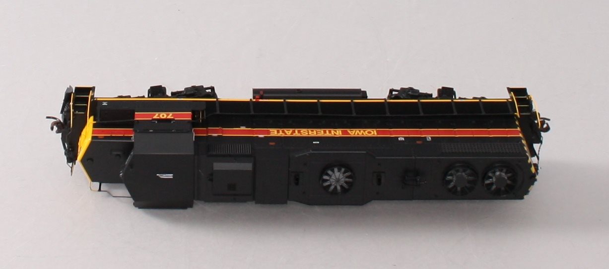 Athearn G40837 HO Iowa Interstate GP38-2 Phase I Diesel Locomotive #707 LN/Box