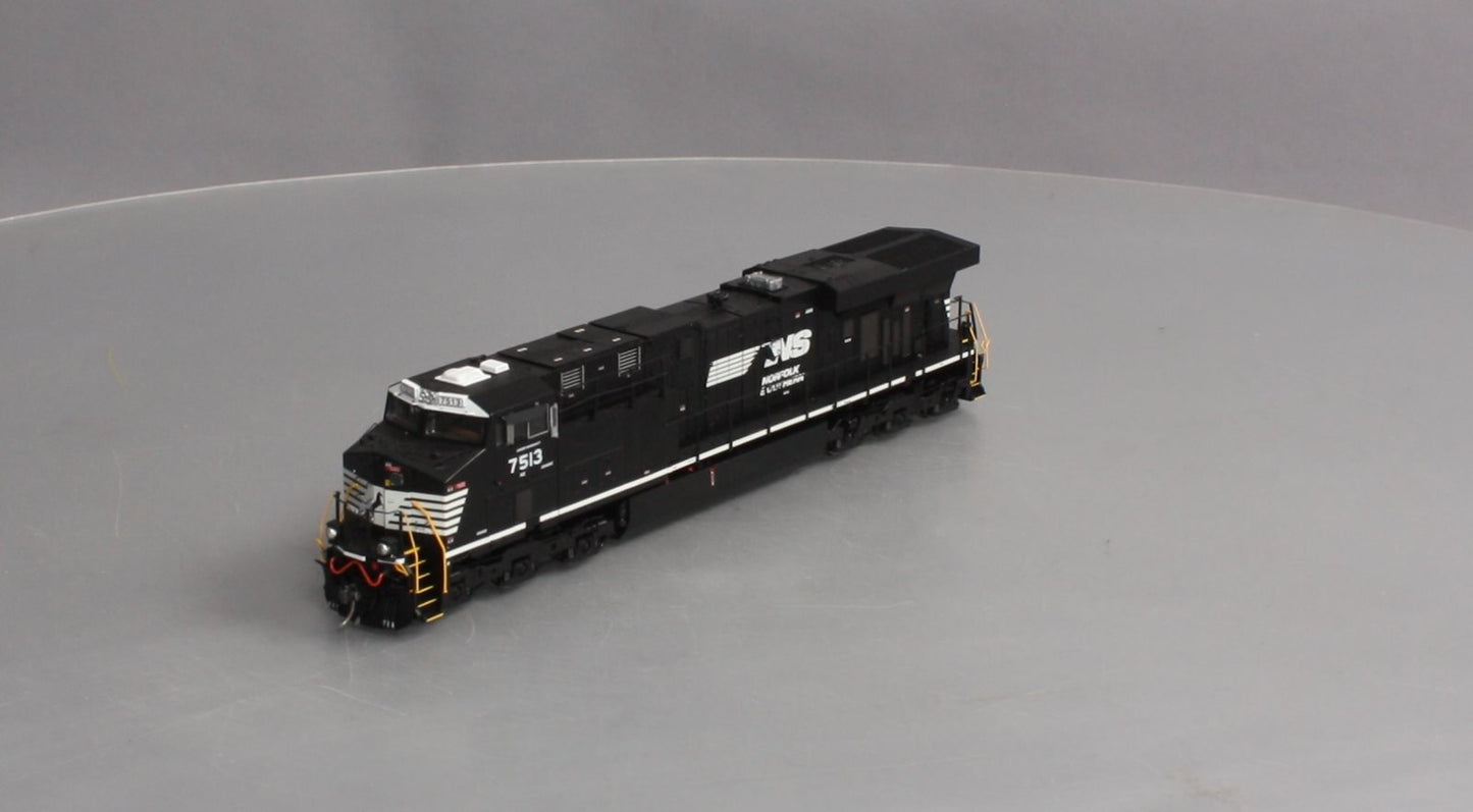 Athearn G83023 HO Norfolk Southern Ready-to-Run ES40DC Diesel Locomotive #7513