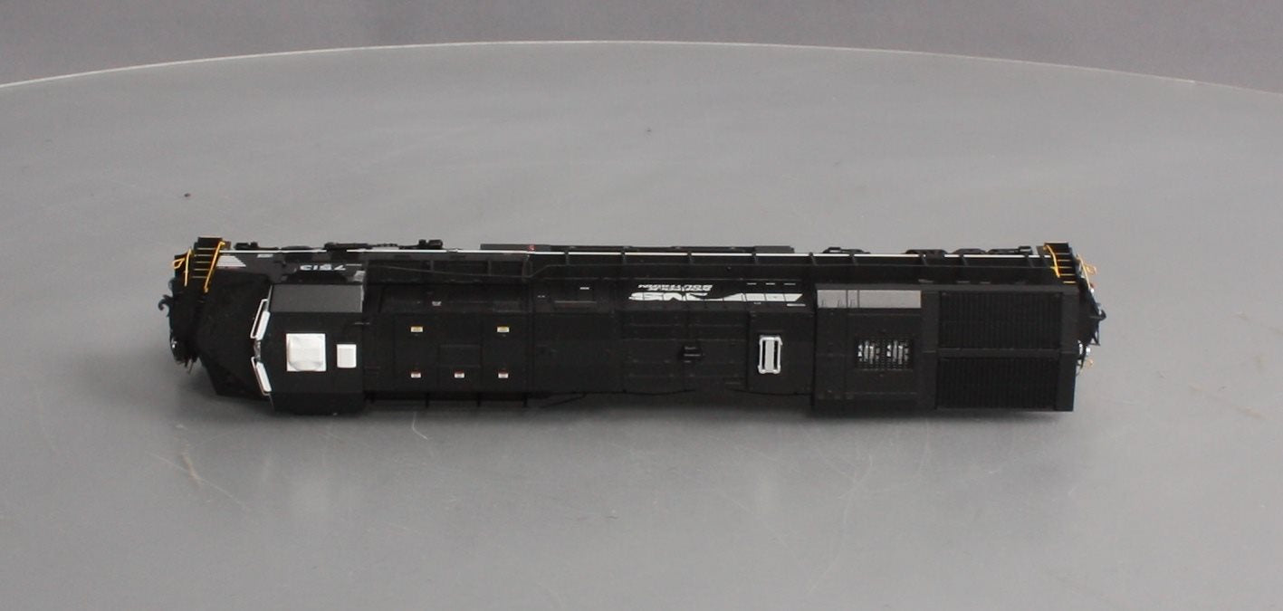 Athearn G83023 HO Norfolk Southern Ready-to-Run ES40DC Diesel Locomotive #7513