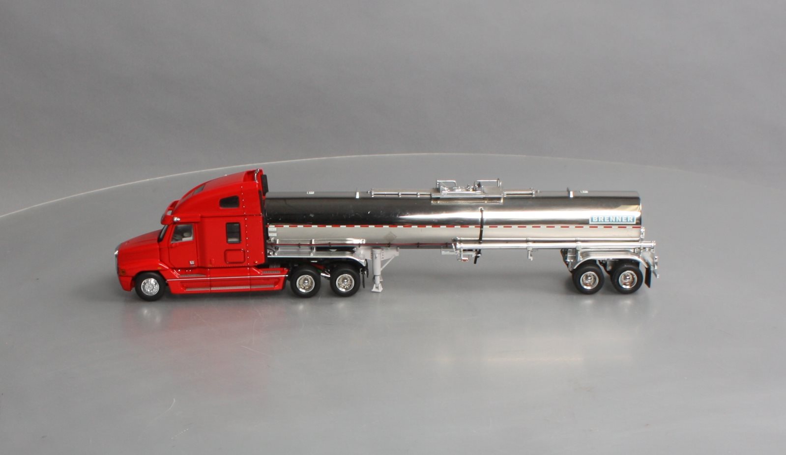 Sword Models SW2067 1:50 Freightliner Century Tractor w/ Brenner Tanker Trailer