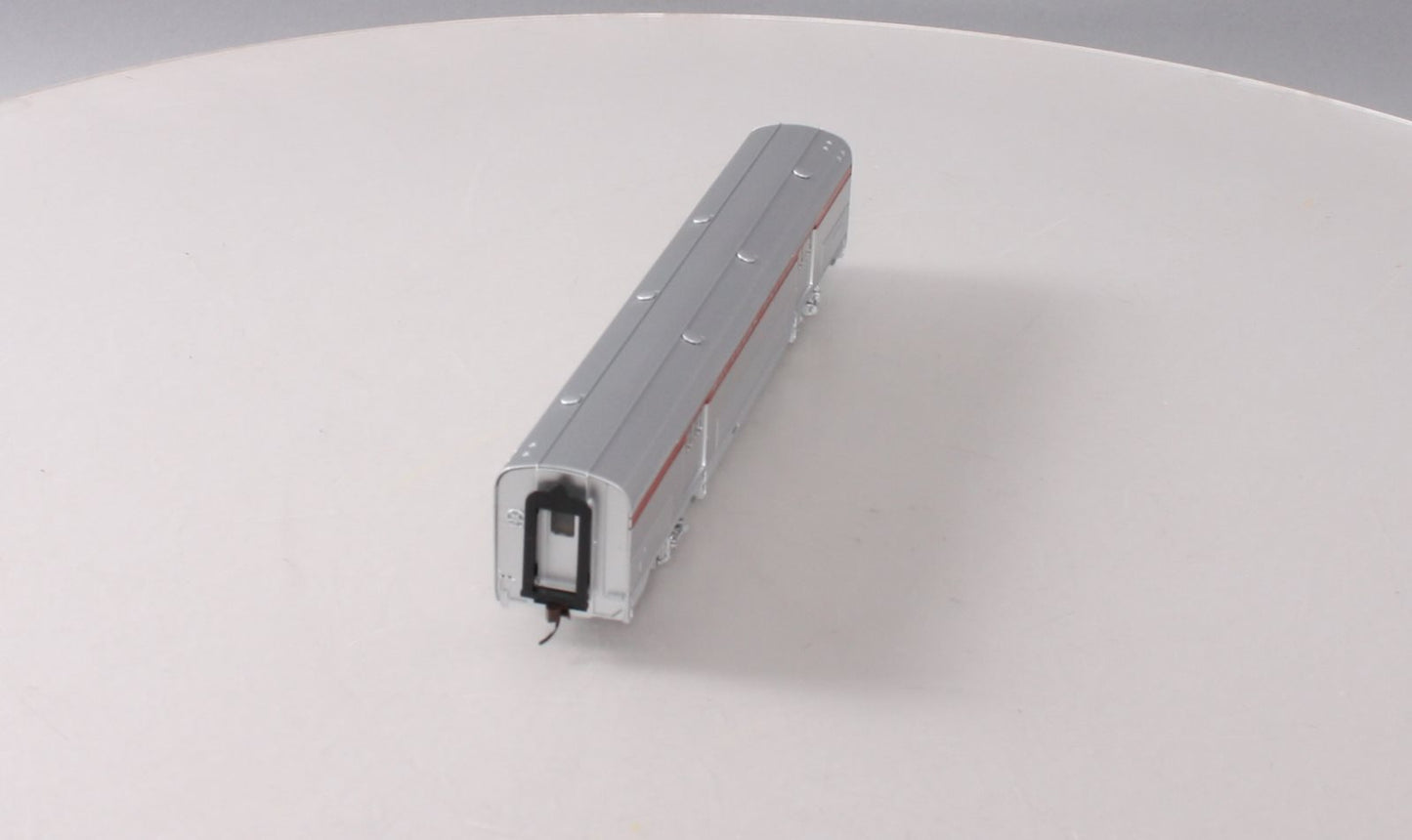 Walthers 932-6413 HO Scale Southern Pacific 73' Budd Baggage Car LN/Box