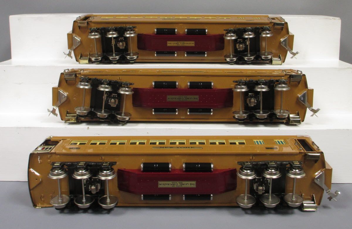 MTH 11-40027 St. Gauge Two-Tone Brown State Passenger 3 Car Set MT/Box