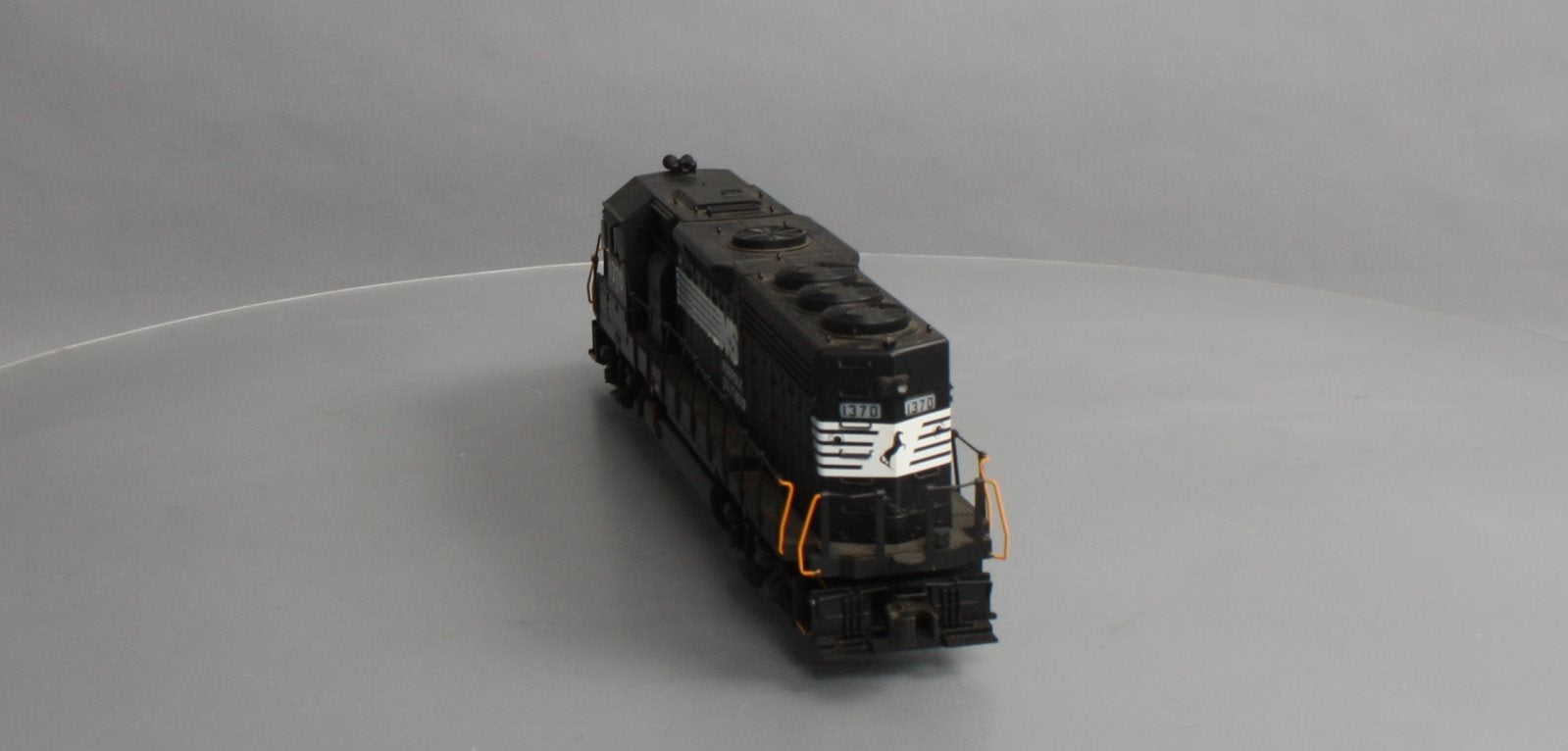 MTH 20-2372-3 Norfolk Southern Non-Powered GP-40 Diesel Engine #1370 LN/Box
