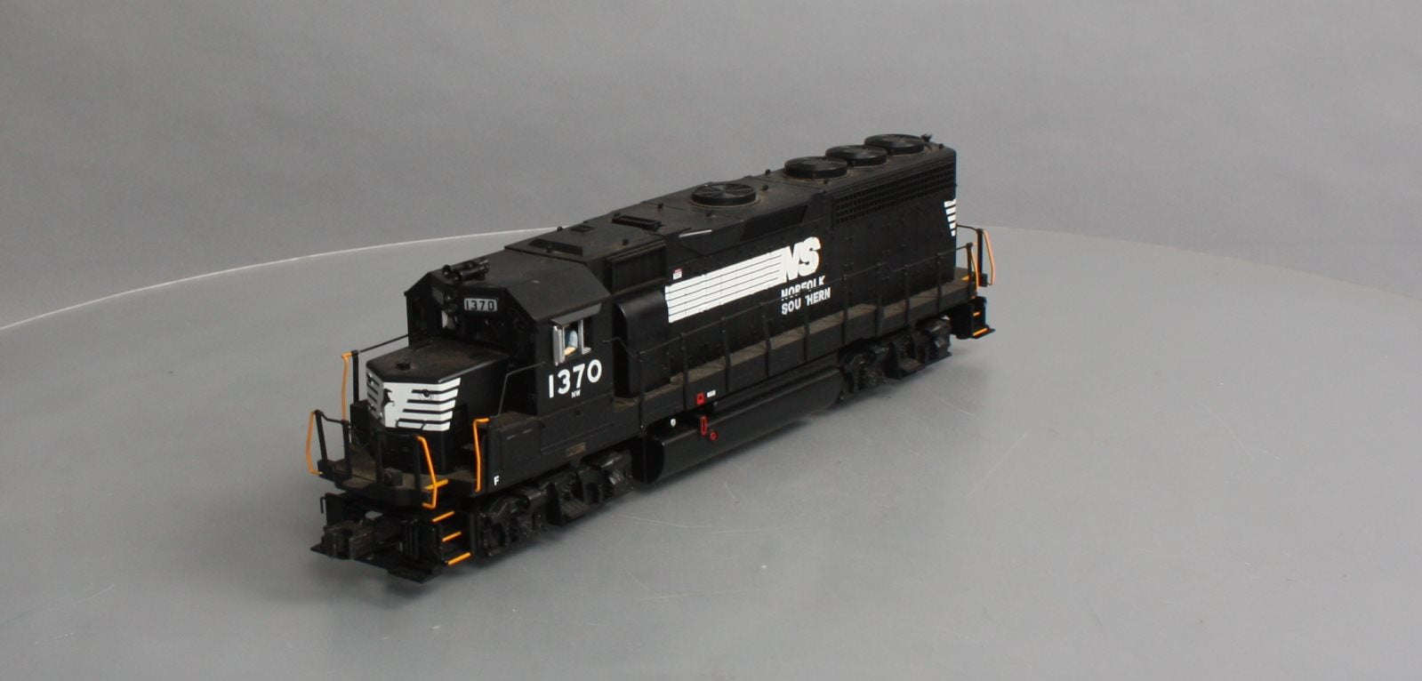 MTH 20-2372-3 Norfolk Southern Non-Powered GP-40 Diesel Engine #1370 LN/Box