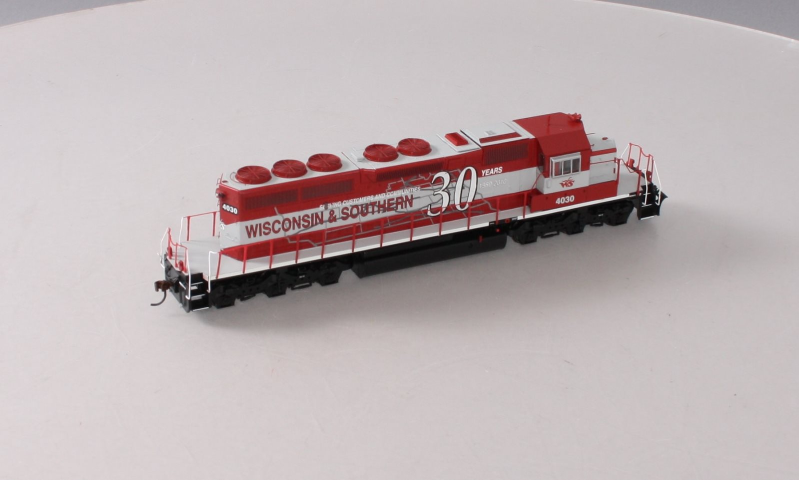 Athearn 98246 HO Scale Wisconsin & Southern SD40-2 Diesel Locomotive #4030 LN/Box