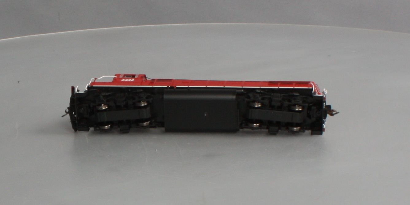 Athearn G65682 HO Scale Canadian Pacific GP38-2 Diesel Locomotive #4432