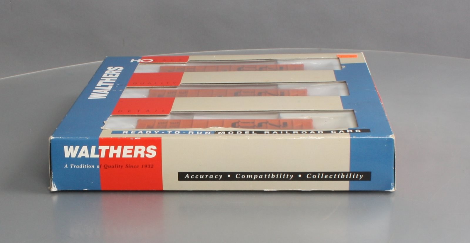 Walthers 932-34214 HO Scale Canadian National Ballast Hoppers (Set of 3) LN/Box