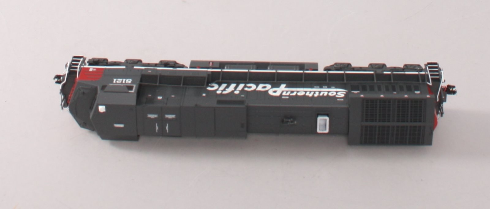 MTH 80-2307-1 HO Southern Pacific Dash-9 Diesel Engine with Proto-Sound 3 #8121