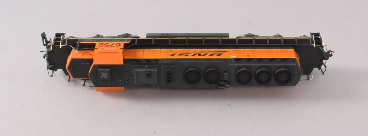 Kato 37-6614 HO BNSF Swoosh Logo SD40-2 Diesel Locomotive #6752 LN/Box