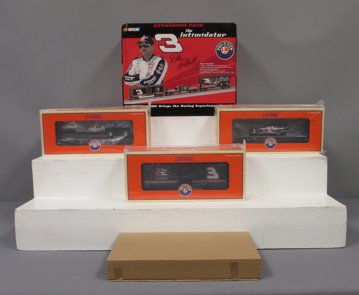 Lionel 7-11007 O Gauge Dale Earnhardt Sr. "The Intimidator" Expansion Pack MT/Box