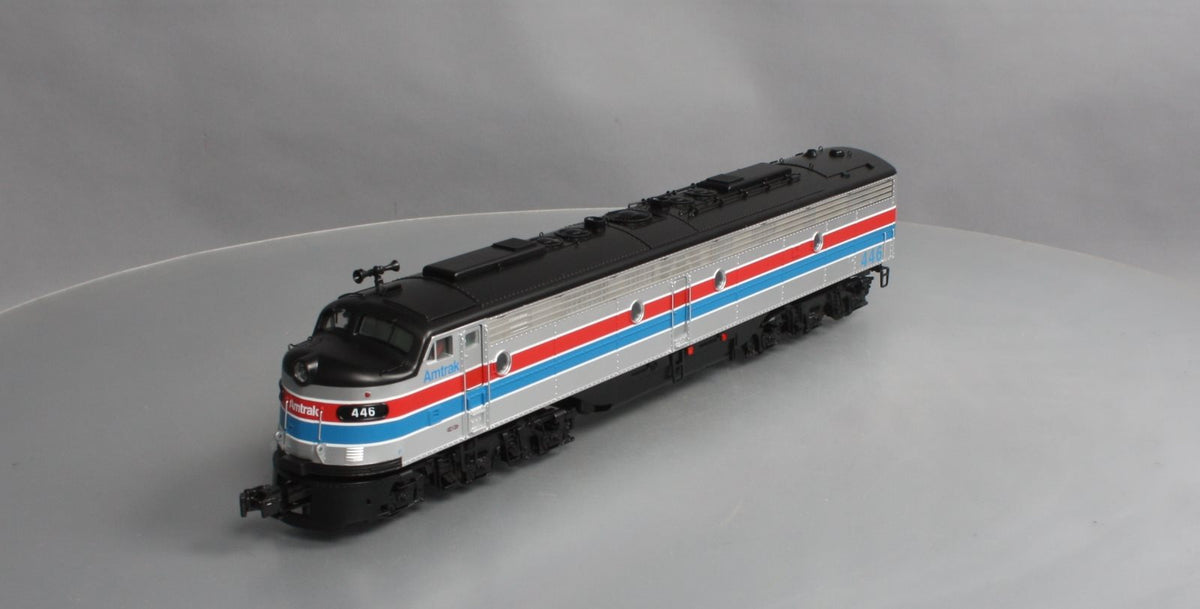 MTH 20-20850-4 O Amtrak E-8 A Unit Non-Powered Diesel Engine #446 LN/Box