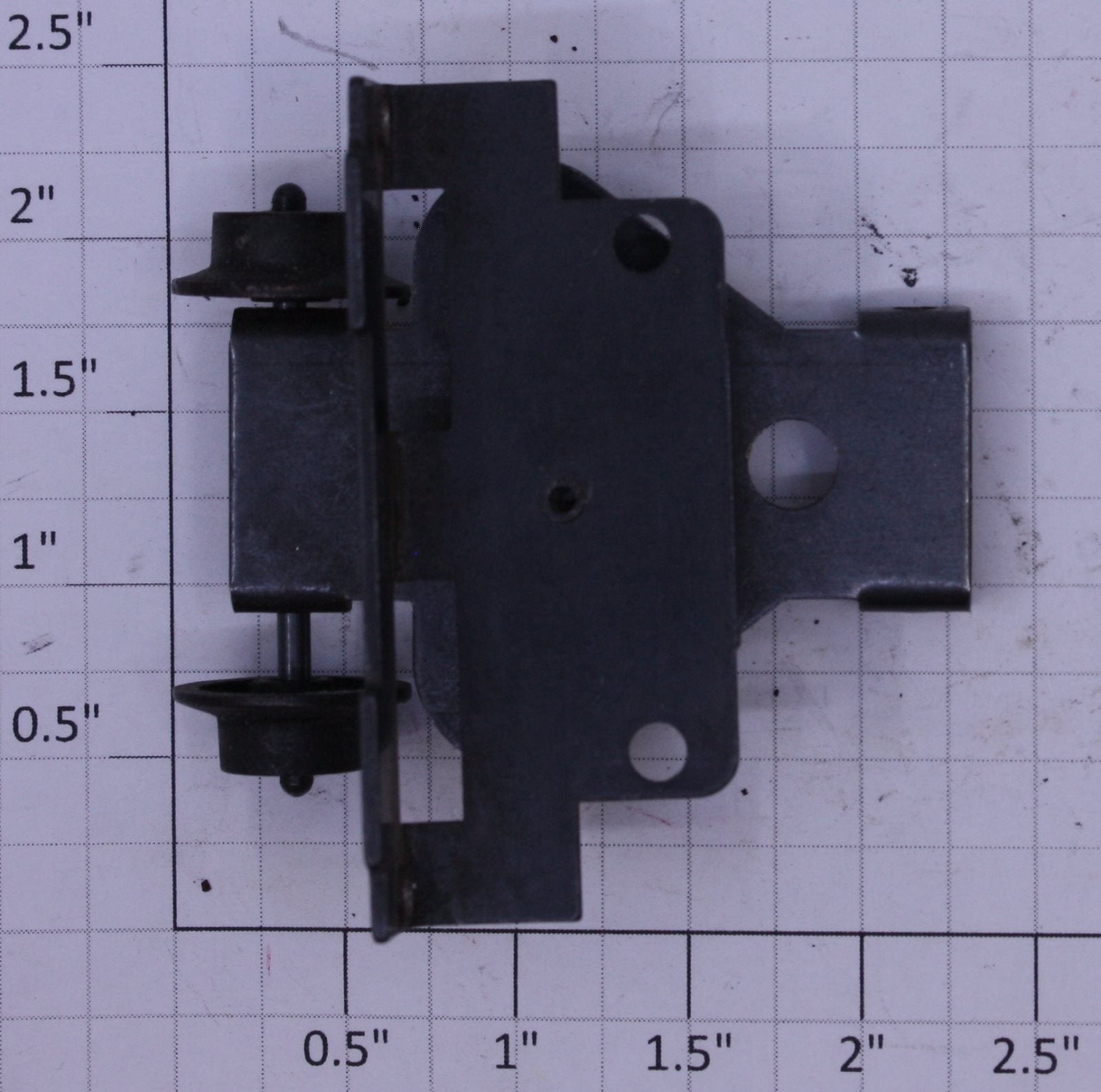 Lionel 8142-20X Front Truck & Bracket Missing Wheels