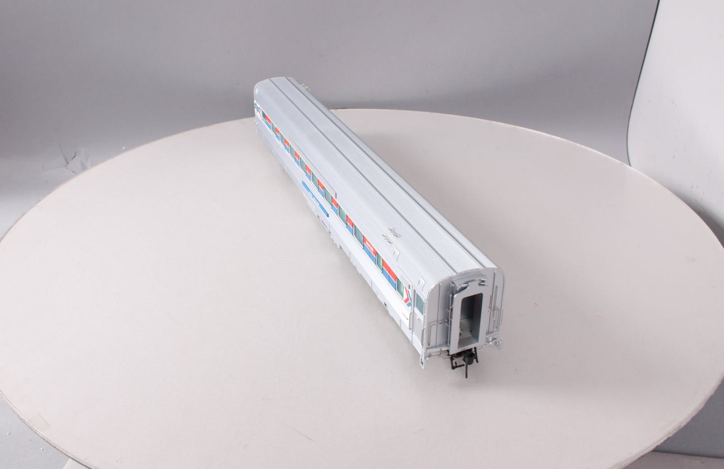 Atlas 30021891 O Amtrak 16-Section Sleeper Silver Larch #4806 (2-Rail)