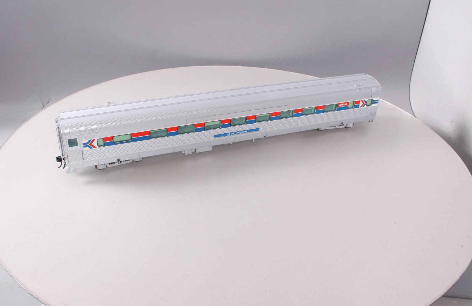 Atlas 30021891 O Amtrak 16-Section Sleeper Silver Larch #4806 (2-Rail)