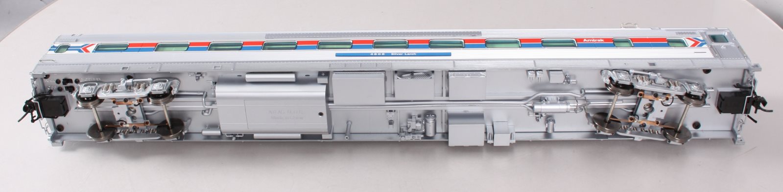 Atlas 30021891 O Amtrak 16-Section Sleeper Silver Larch #4806 (2-Rail)