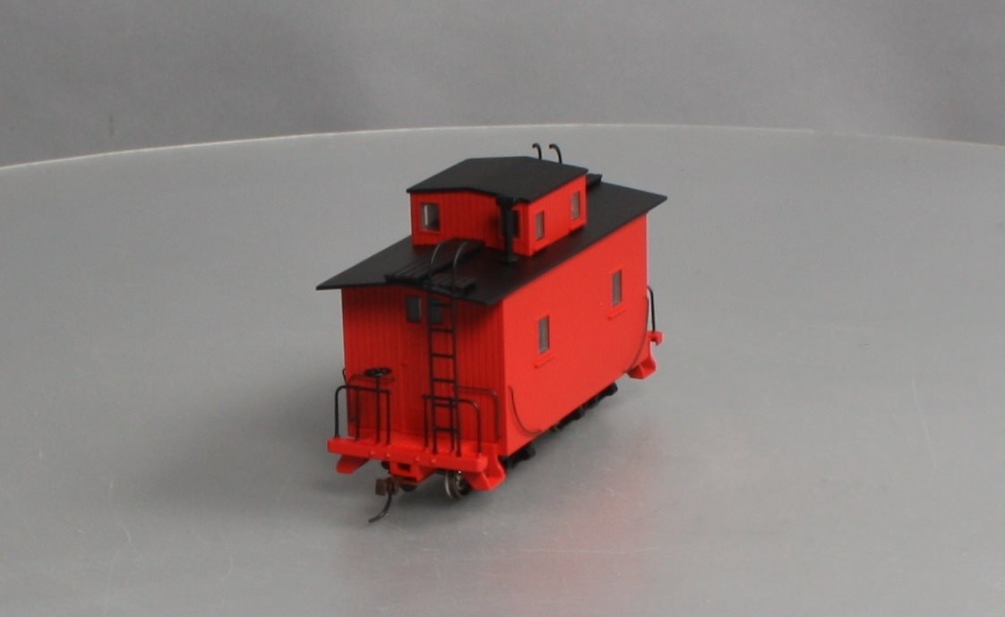 Bachmann 27799 On30 Painted & Unlettered 8-Wheel Bobber Caboose w/Lights LN/Box