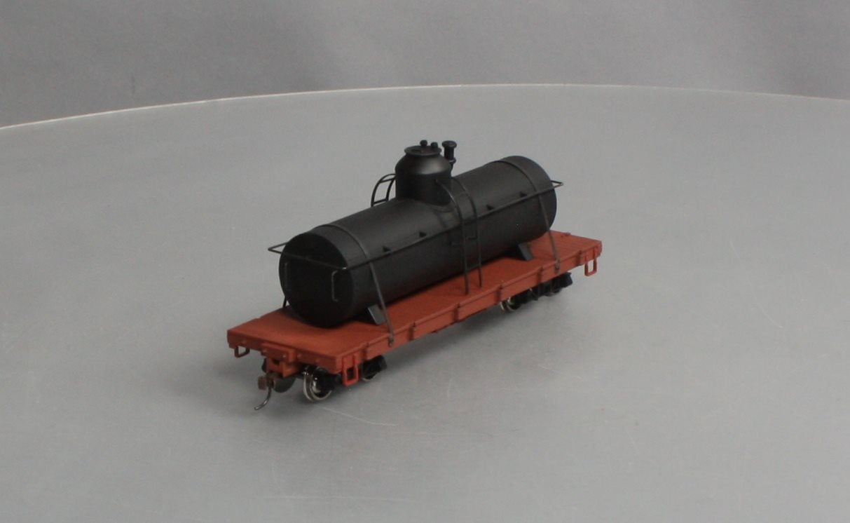 Bachmann 27199 On30 Black Painted & Unlettered Tank Car w/Flat Frame