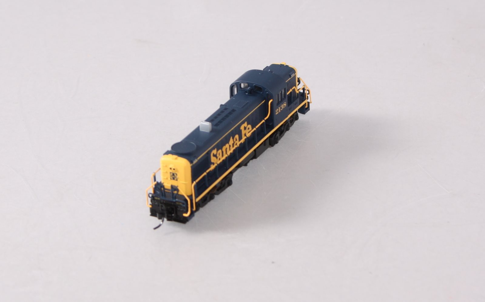 Atlas 42307 N Scale Santa Fe RSD-5 Diesel Locomotive #2138 LN/Box
