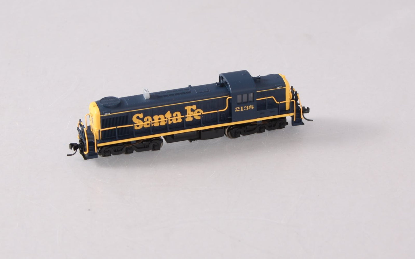 Atlas 42307 N Scale Santa Fe RSD-5 Diesel Locomotive #2138 LN/Box