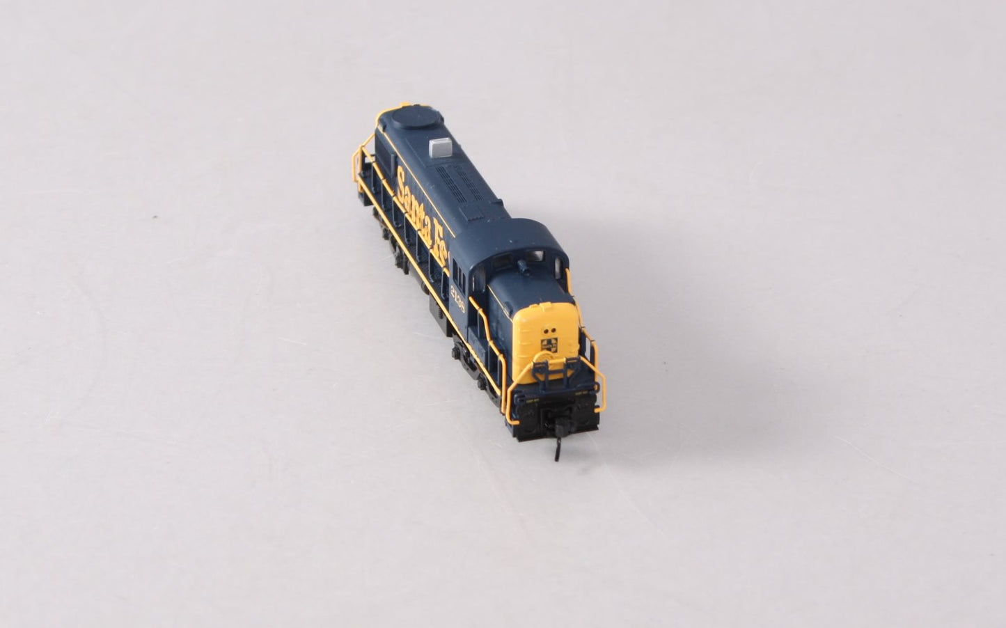Atlas 42307 N Scale Santa Fe RSD-5 Diesel Locomotive #2138 LN/Box