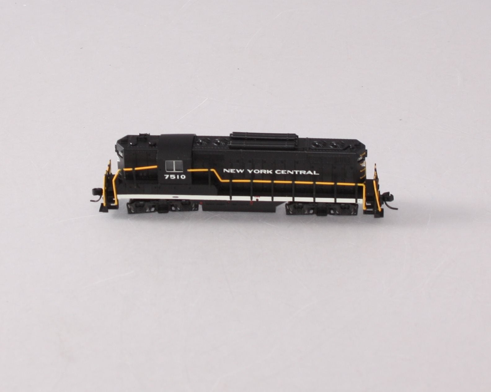 Atlas 40002975 N New York Central GP-9 TT Diesel Locomotive with DCC #7510