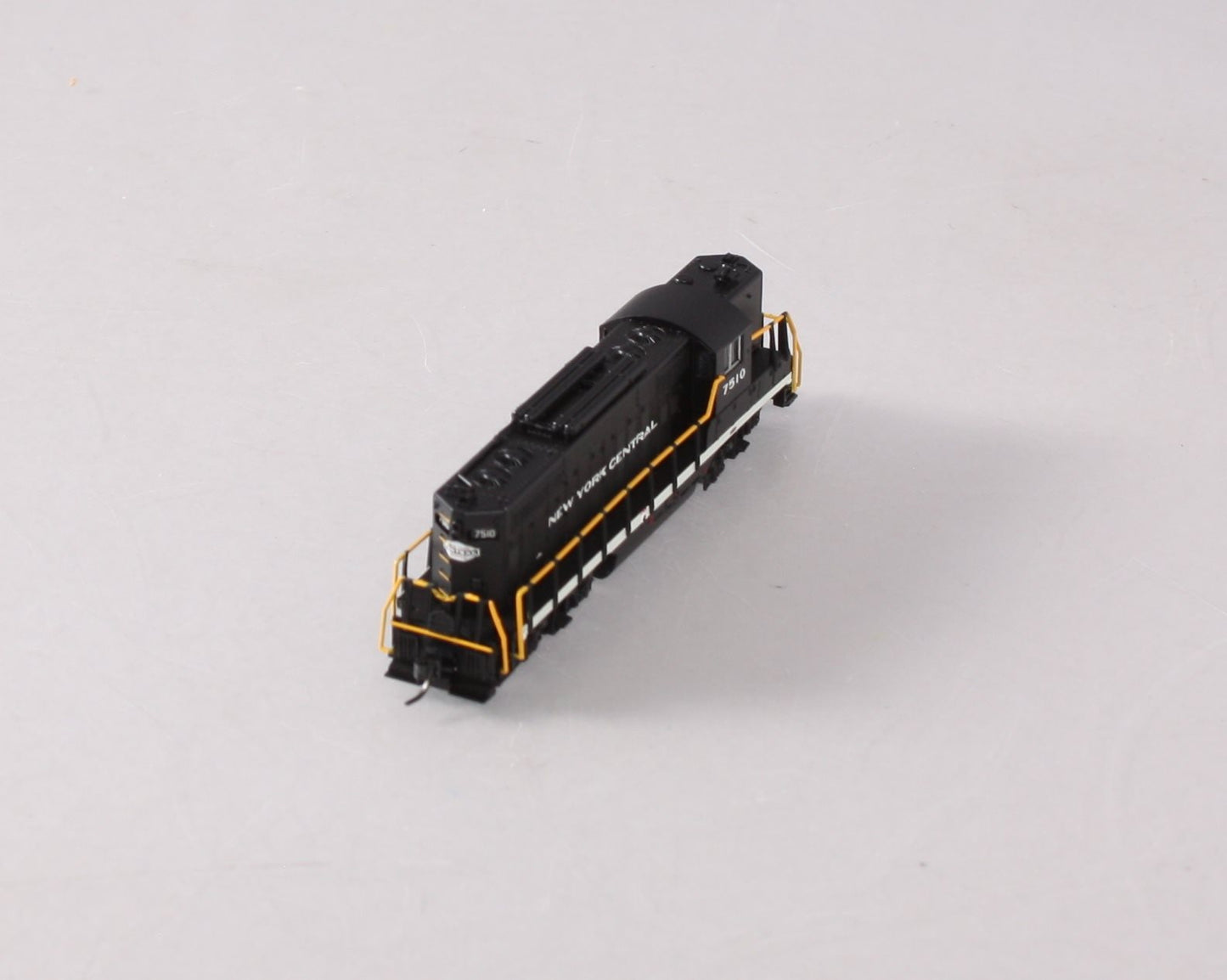 Atlas 40002975 N New York Central GP-9 TT Diesel Locomotive with DCC #7510