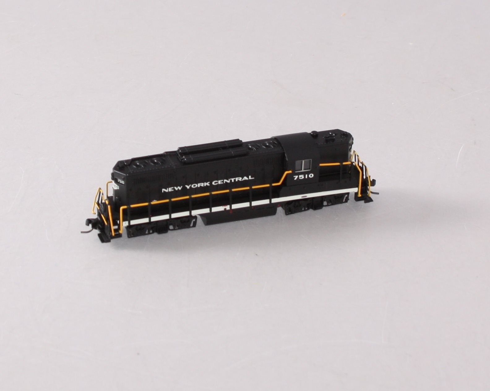 Atlas 40002975 N New York Central GP-9 TT Diesel Locomotive with DCC #7510