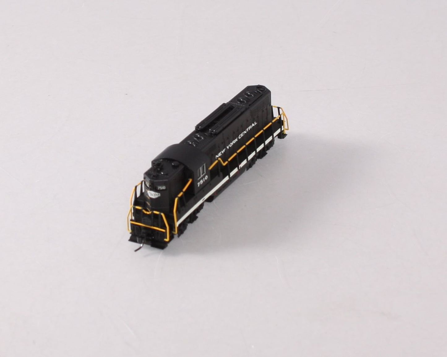 Atlas 40002975 N New York Central GP-9 TT Diesel Locomotive with DCC #7510