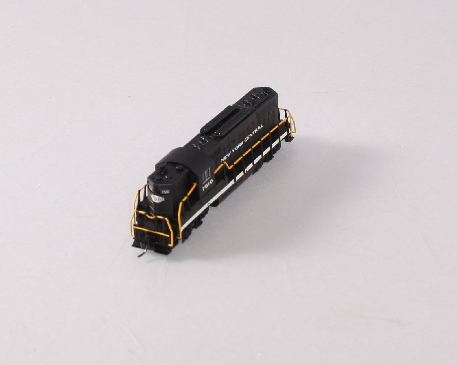 Atlas 40002975 N New York Central GP-9 TT Diesel Locomotive with DCC #7510