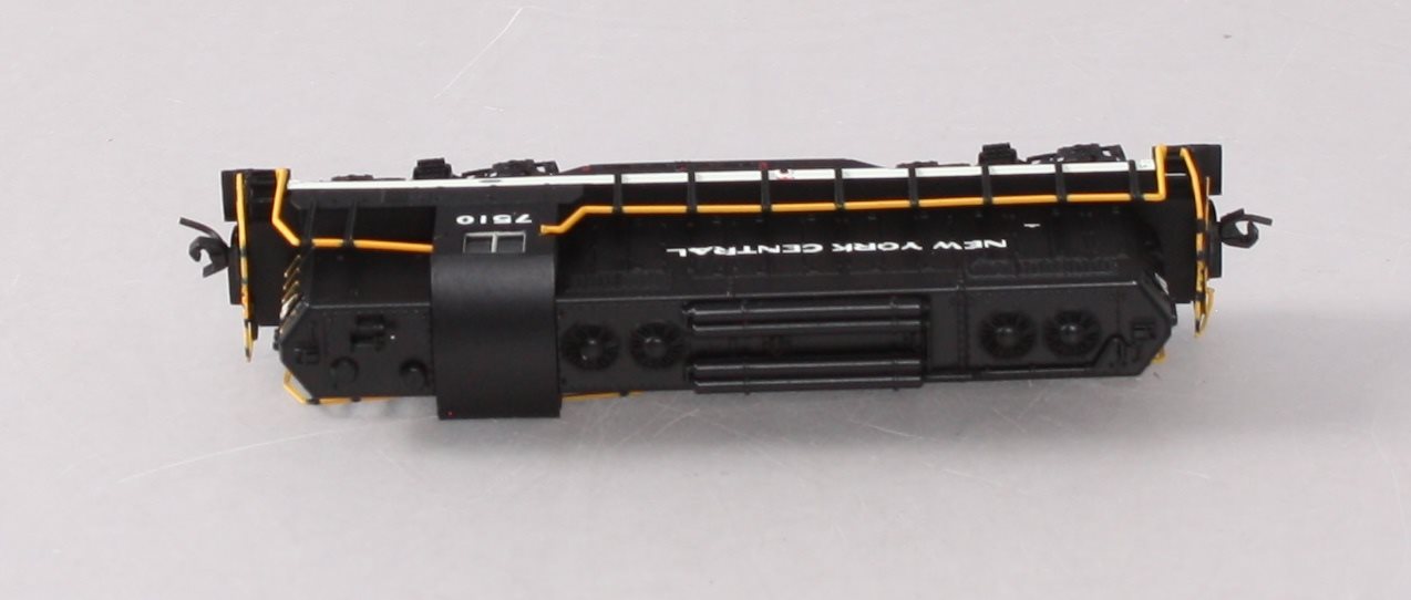 Atlas 40002975 N New York Central GP-9 TT Diesel Locomotive with DCC #7510