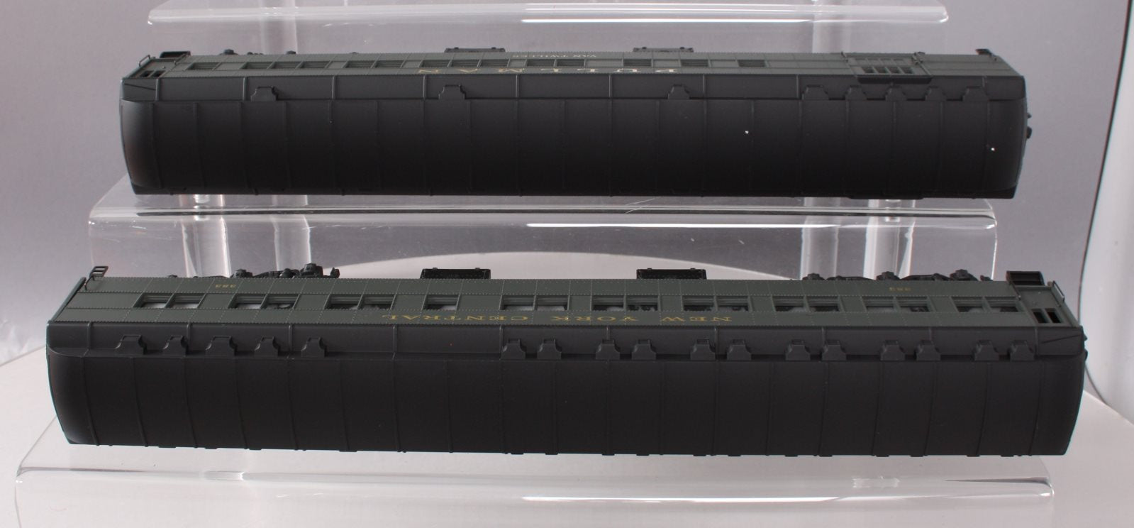 Lionel 6-29007 O New York Central Pullman Heavyweight Passenger Cars (Set of 2) LN/Box