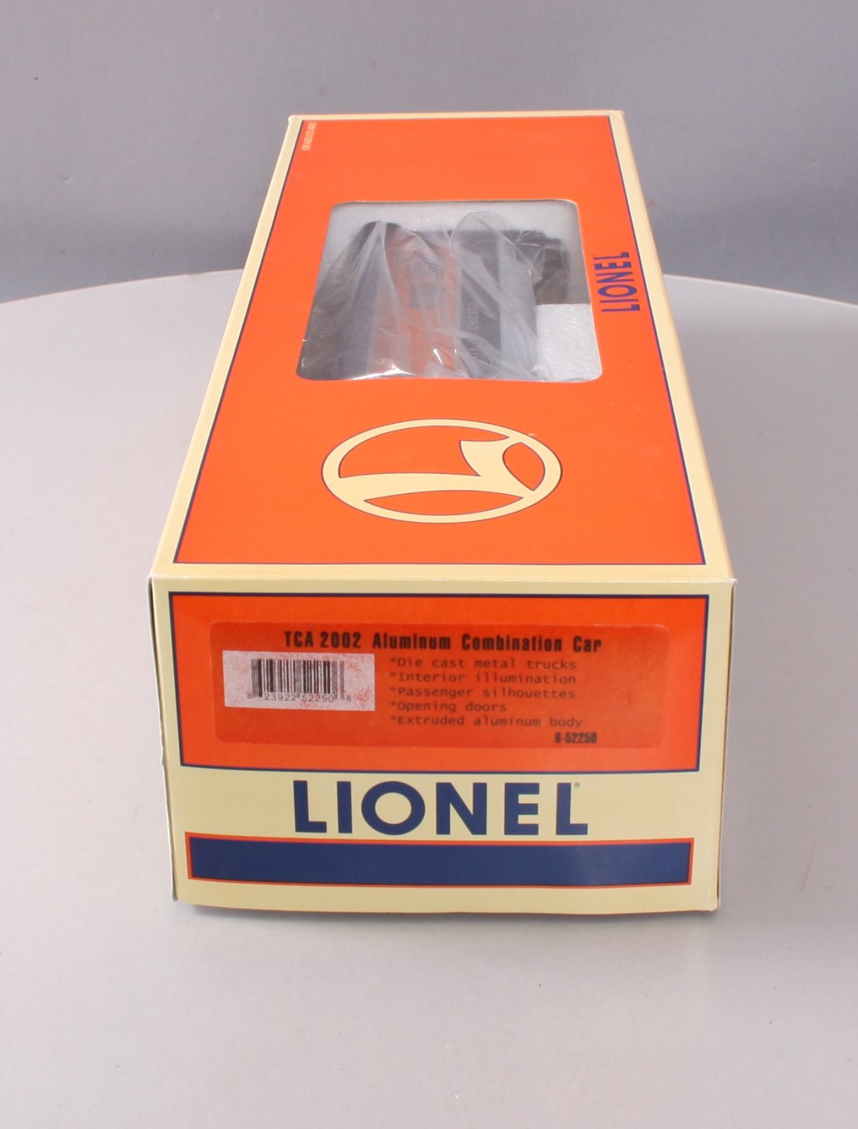 Lionel 6-52250 O Gauge TCA City of Chicago Aluminum Combination Car #2002 LN/Box