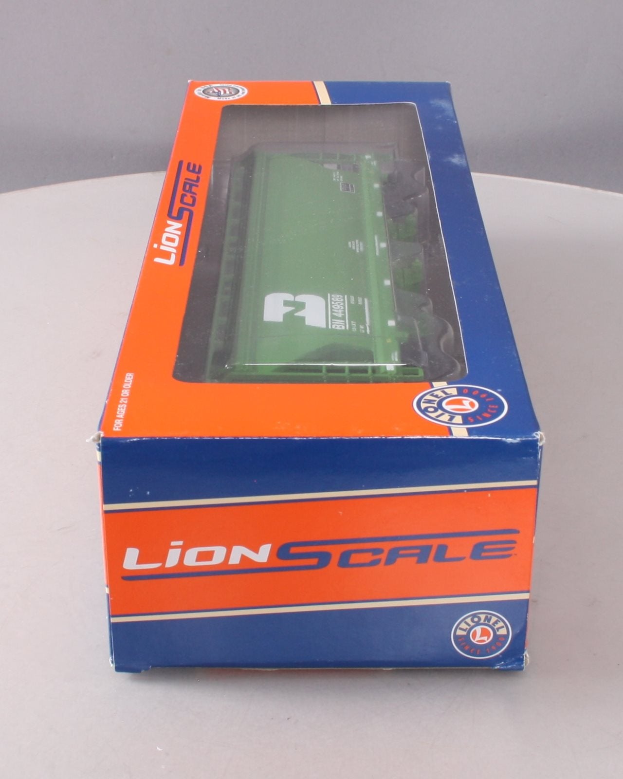 Lionel 3-18086 O Scale Burlington Northern 3-Bay Covered Hopper #449589 LN/Box