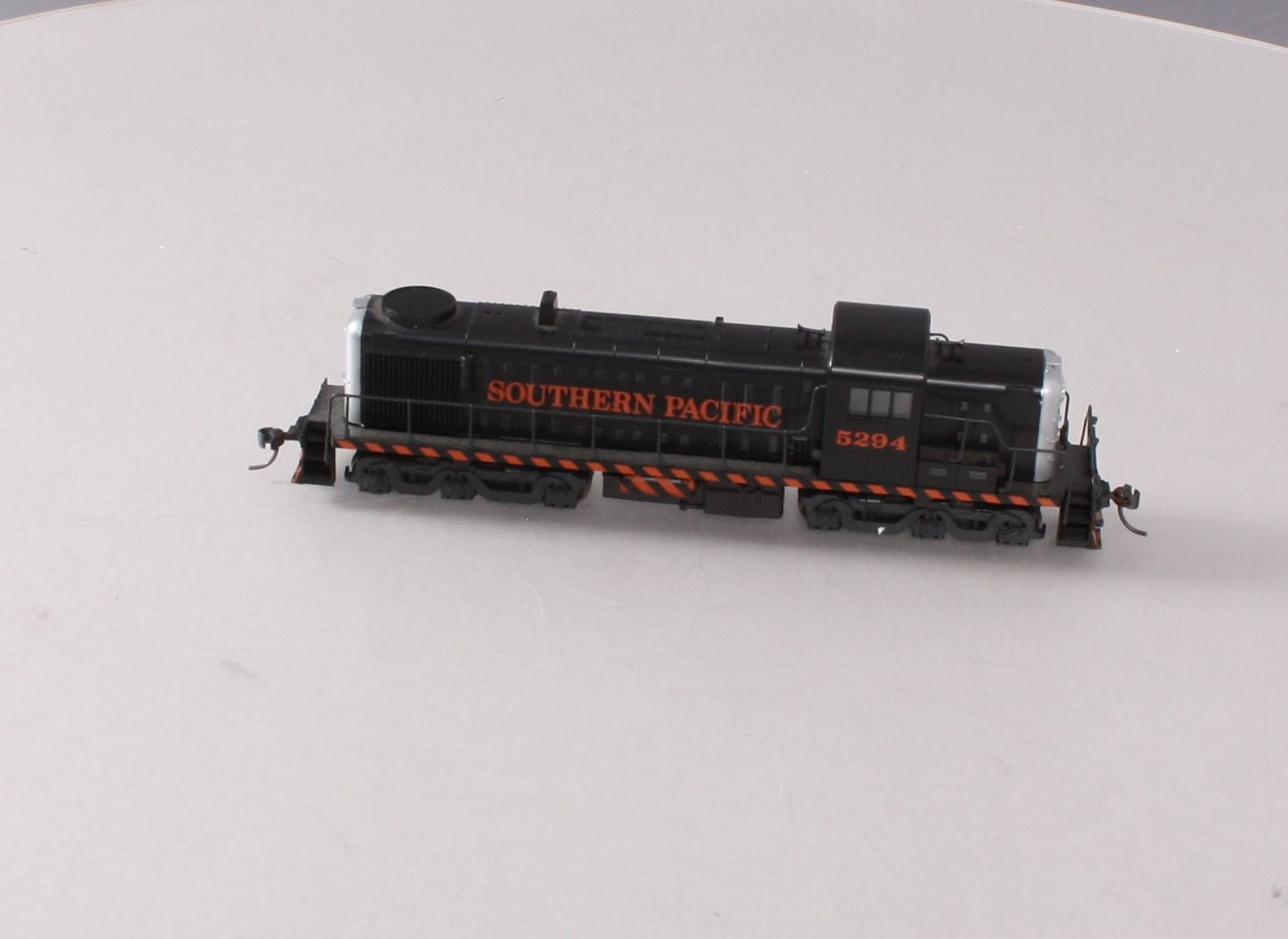 Atlas 8174 HO Southern Pacific RSD4/5 Diesel Locomotive #5294