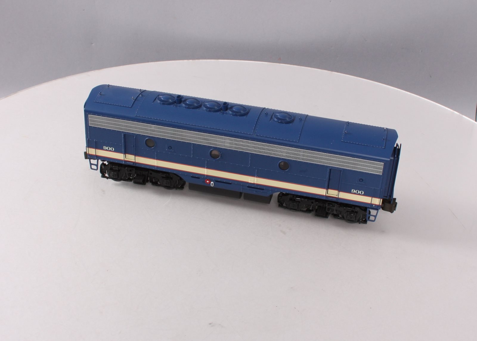 Lionel 6-34697 Louisville & Nashville F7 B-Unit Powered Diesel Locomotive #900