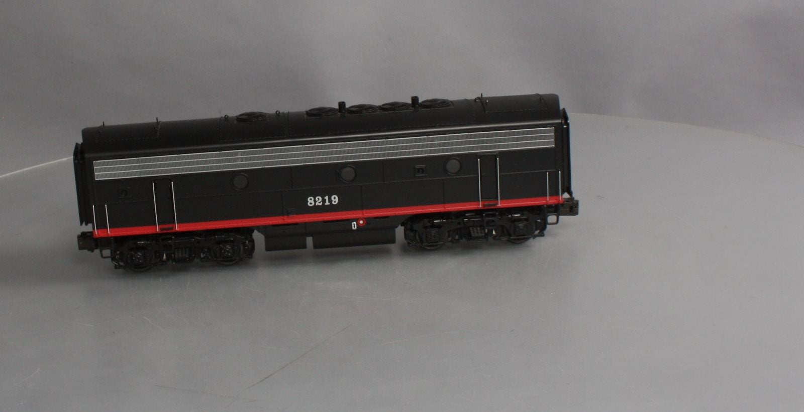 Lionel 6-38764 Southern Pacific Legacy F-7 Powered Diesel B-Unit #8219