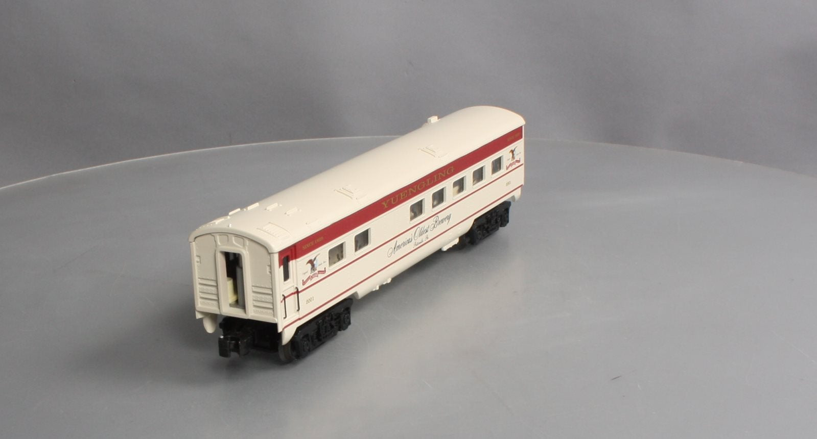 K-Line K4598-2001 O Yuengling Traditional Lager Streamliner Diner Car #2001 LN/Box