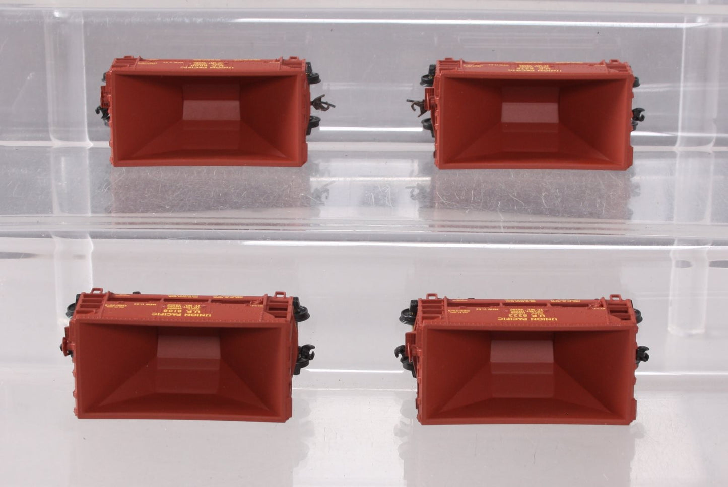 Walthers 932-4401 HO Scale Union Pacific Ore Cars (Set of 4) LN/Box