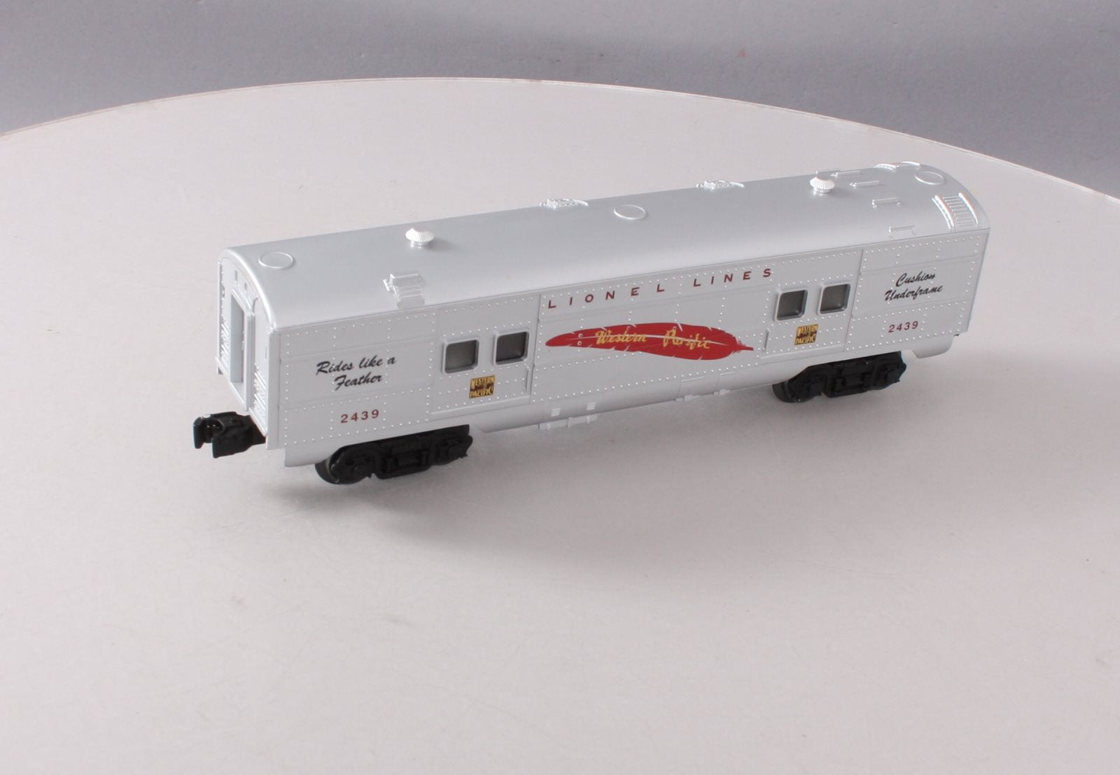 Lionel 6-52535 O Gauge LCCA Western Pacific Baggage Car #2439 NIB