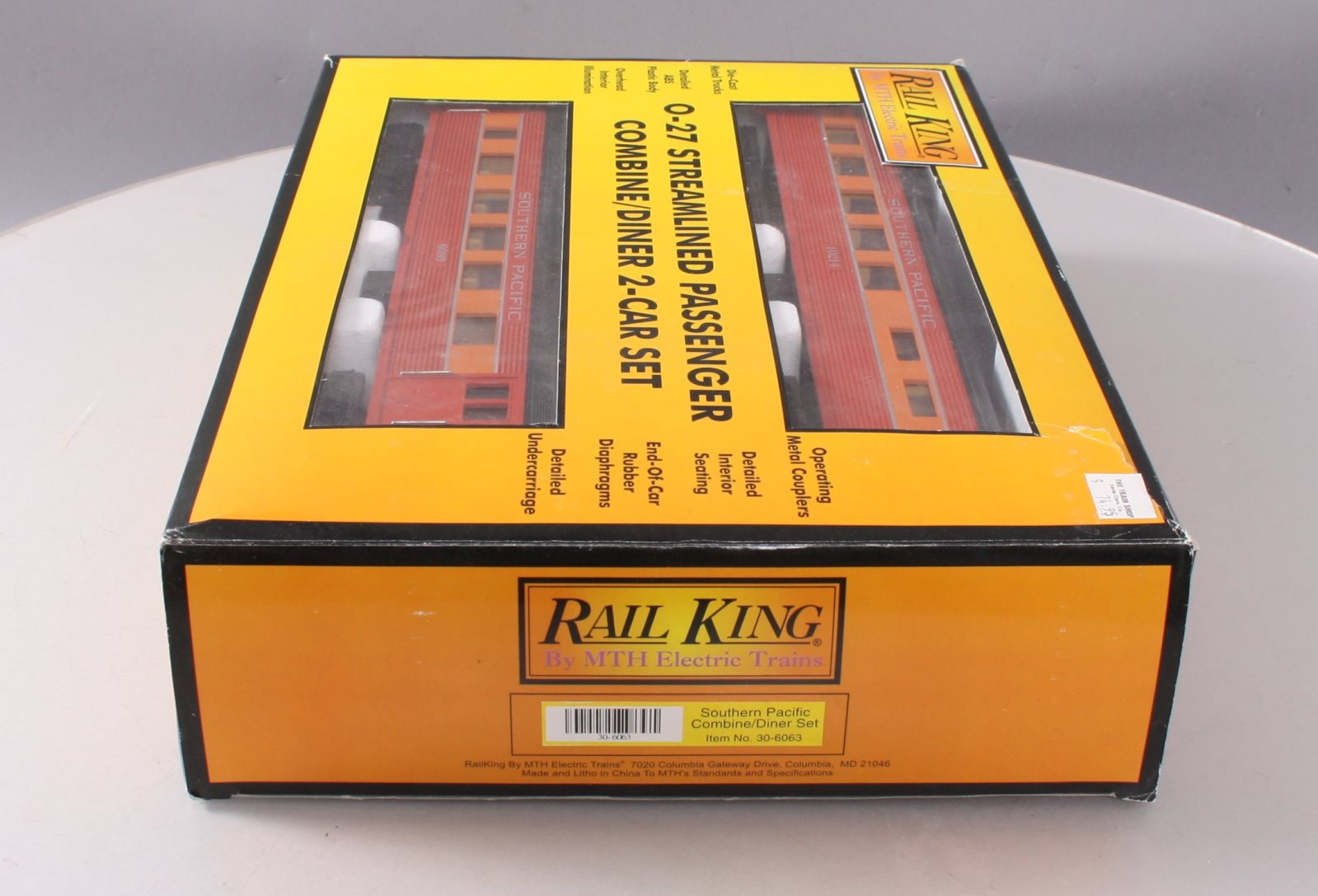 MTH 30-6063 O Southern Pacific O-27 Streamlined Combo/Diner Set (Set of 2) NIB