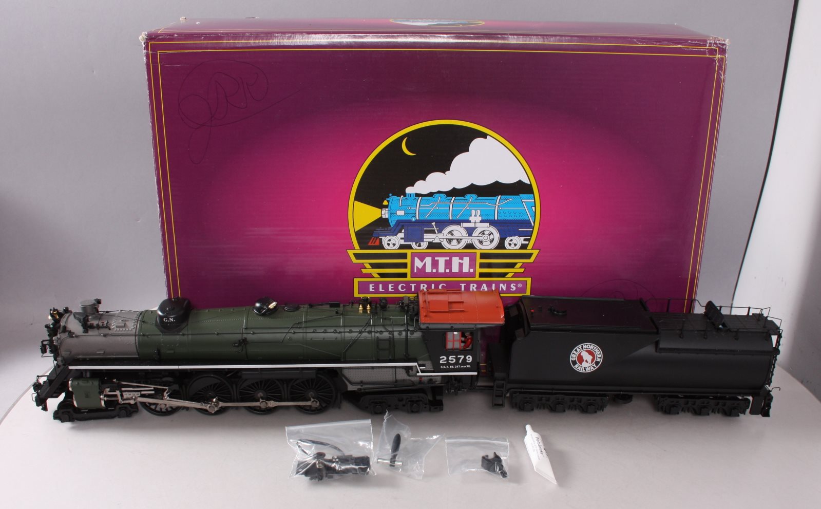MTH 20-3499-2 O Scale GN 4-8-4 Steam Locomotive #2579 w/PS3 (Scale Wheels)