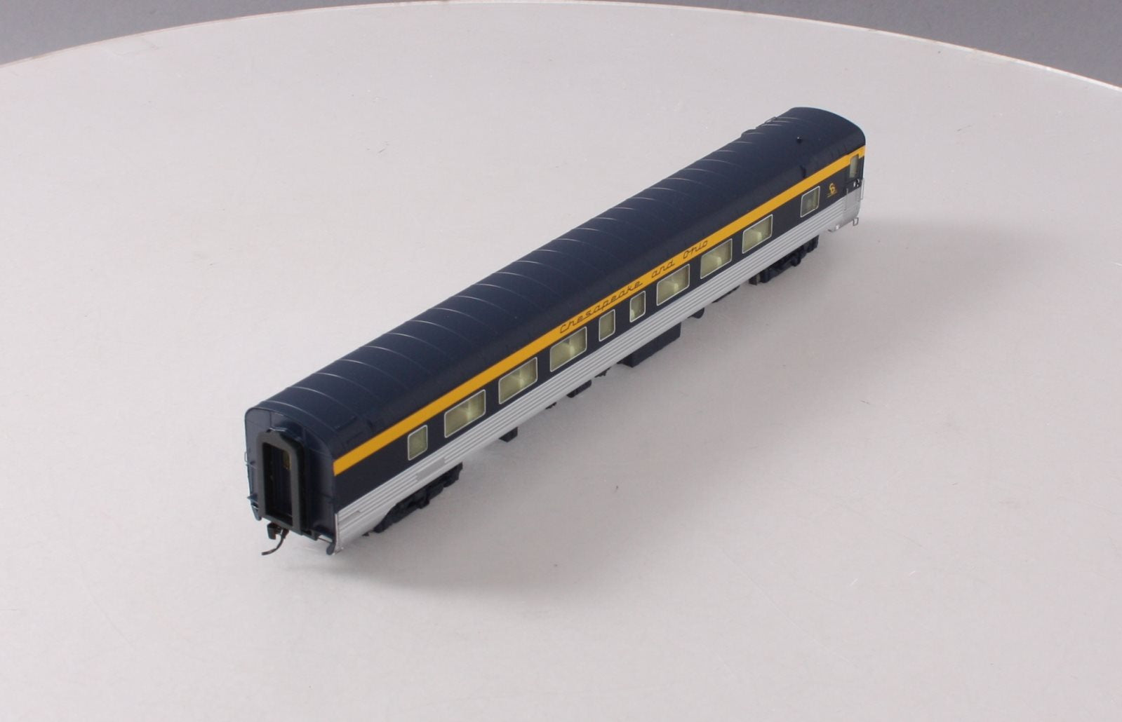 Walthers 920-9371 HO C&O 'Pere Marquette' 85' Pullman Standard Coach Car LN/Box