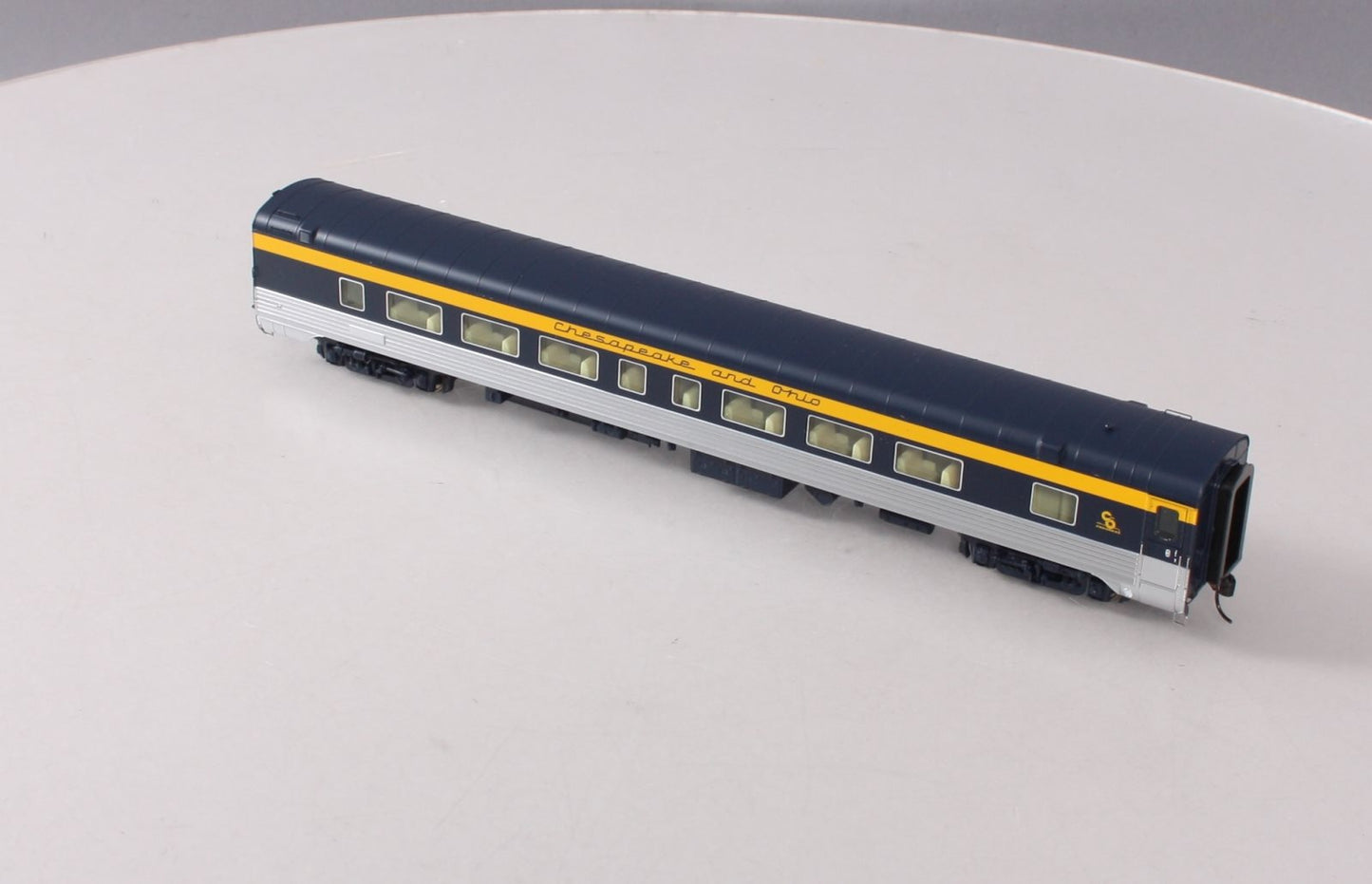 Walthers 920-9371 HO C&O 'Pere Marquette' 85' Pullman Standard Coach Car LN/Box