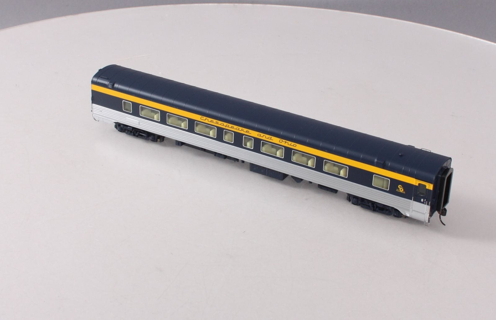 Walthers 920-9371 HO C&O 'Pere Marquette' 85' Pullman Standard Coach Car LN/Box