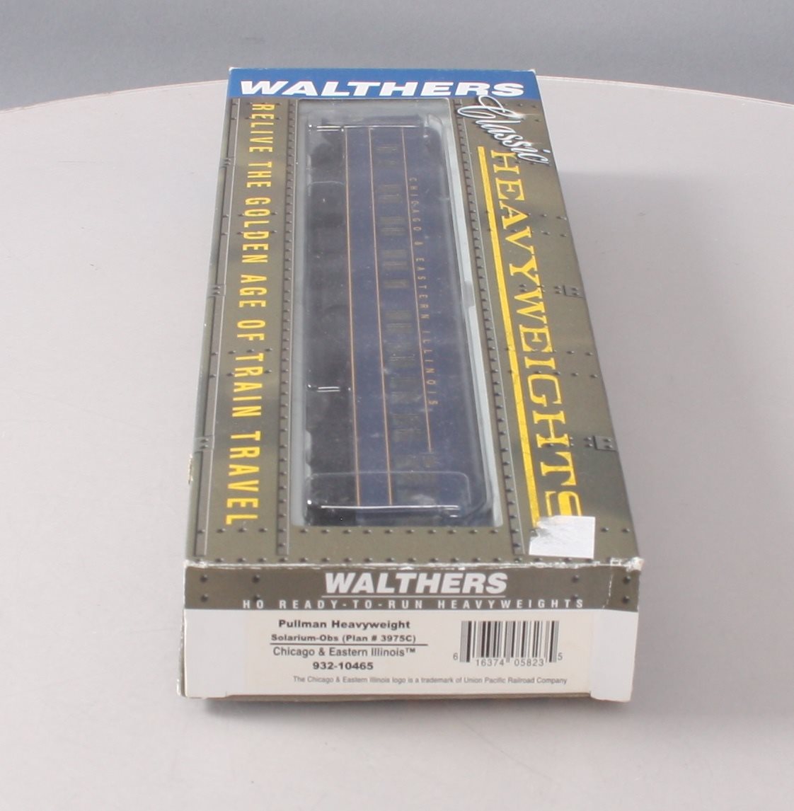 Walthers 932-10465 HO Scale Chicago & Eastern Illinois Passenger Car LN/Box