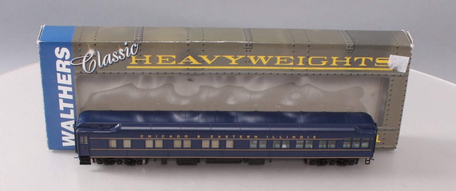 Walthers 932-10465 HO Scale Chicago & Eastern Illinois Passenger Car LN/Box