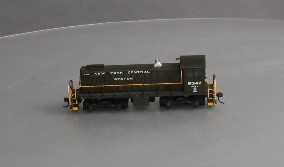 Atlas 10000036 HO S-2 NYC/P&LE #8542